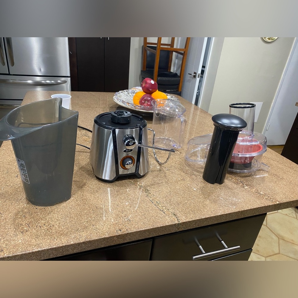 Oster Juicer